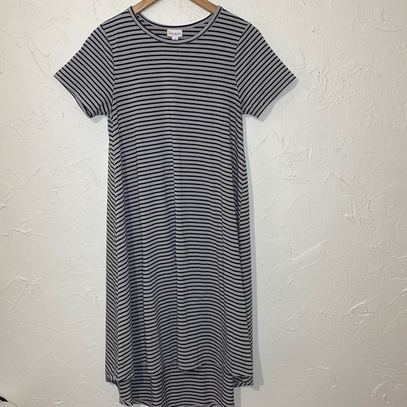 ✅ Bundle of two LulaRoe Oversized Casual  Dress Sz XS Stripped/ Bohemian Print - Picture 8 of 16